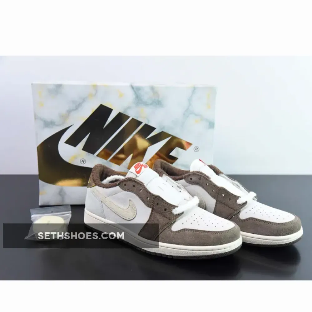 Air Jordan 1 Low OG “Year of the Rabbit”  DV1312-200