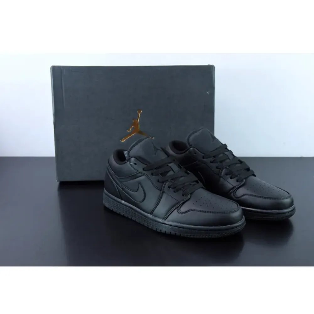 Air Jordan 1 Low Triple Black  553558-093