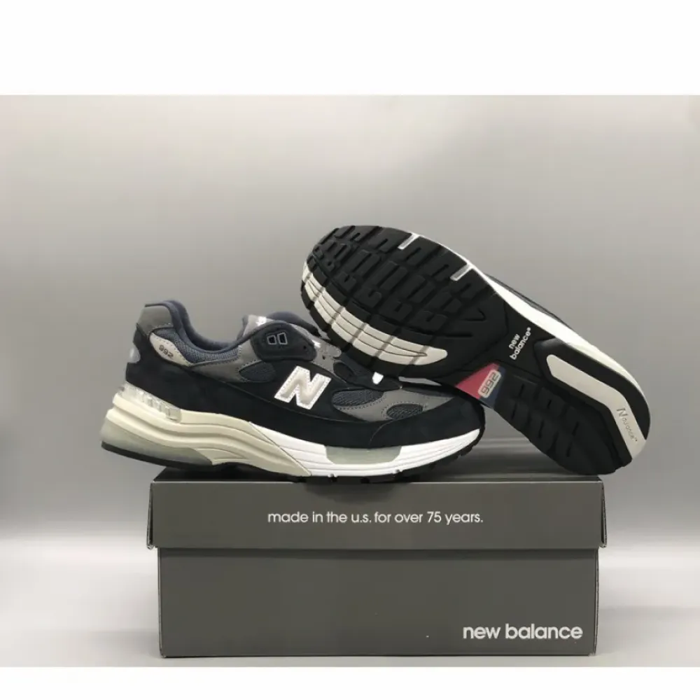 New Balance 992 Navy Grey  M992GG