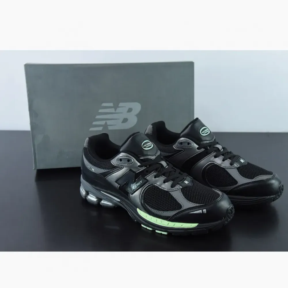 New Balance 2002R Black Powder Green M2002RLD