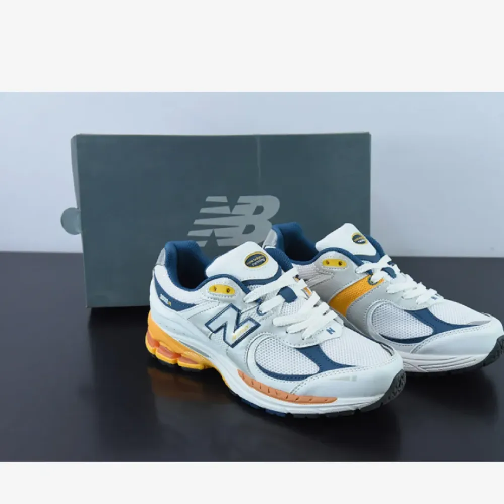 New Balance 2002R White Lagoon  M2002RLA