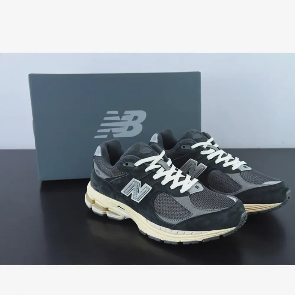 New Balance 2002R Black Dark Grey  M2002RHO