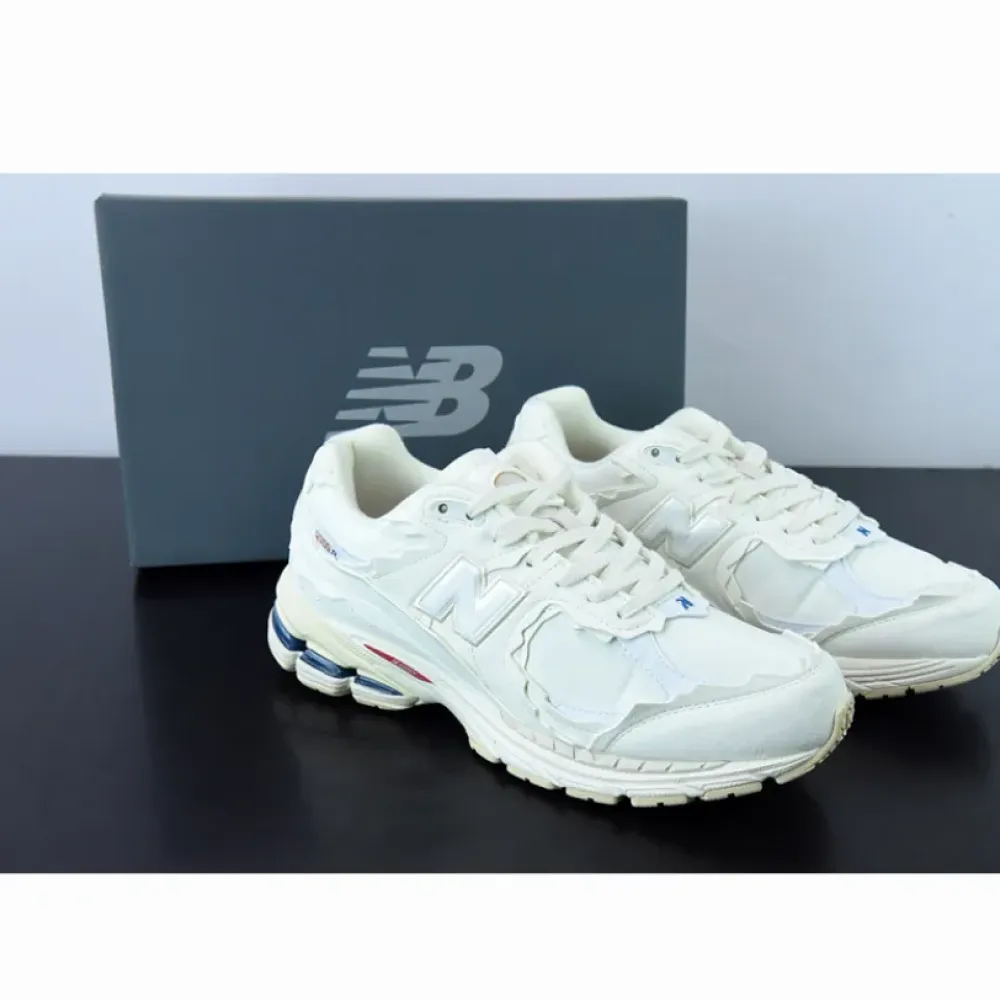 New Balance 2002R Protection Pack Sea Salt M2002RDC