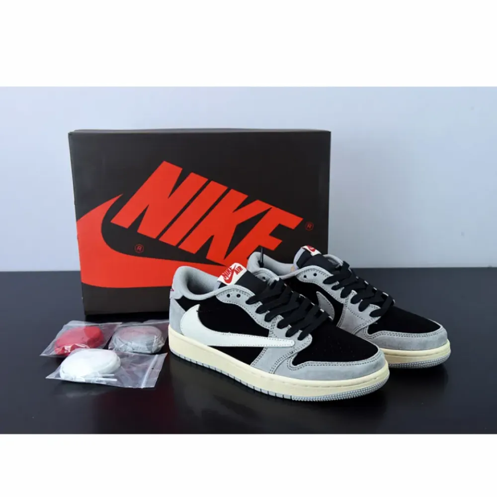 Travis Scott x Air Jordan 1 Low OG Grey/Black/Cream  DM7866-010