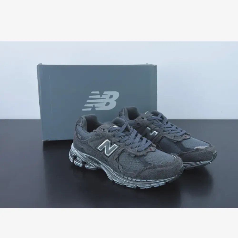 New Balance 2002R Protection Pack Phantom M2002RDB