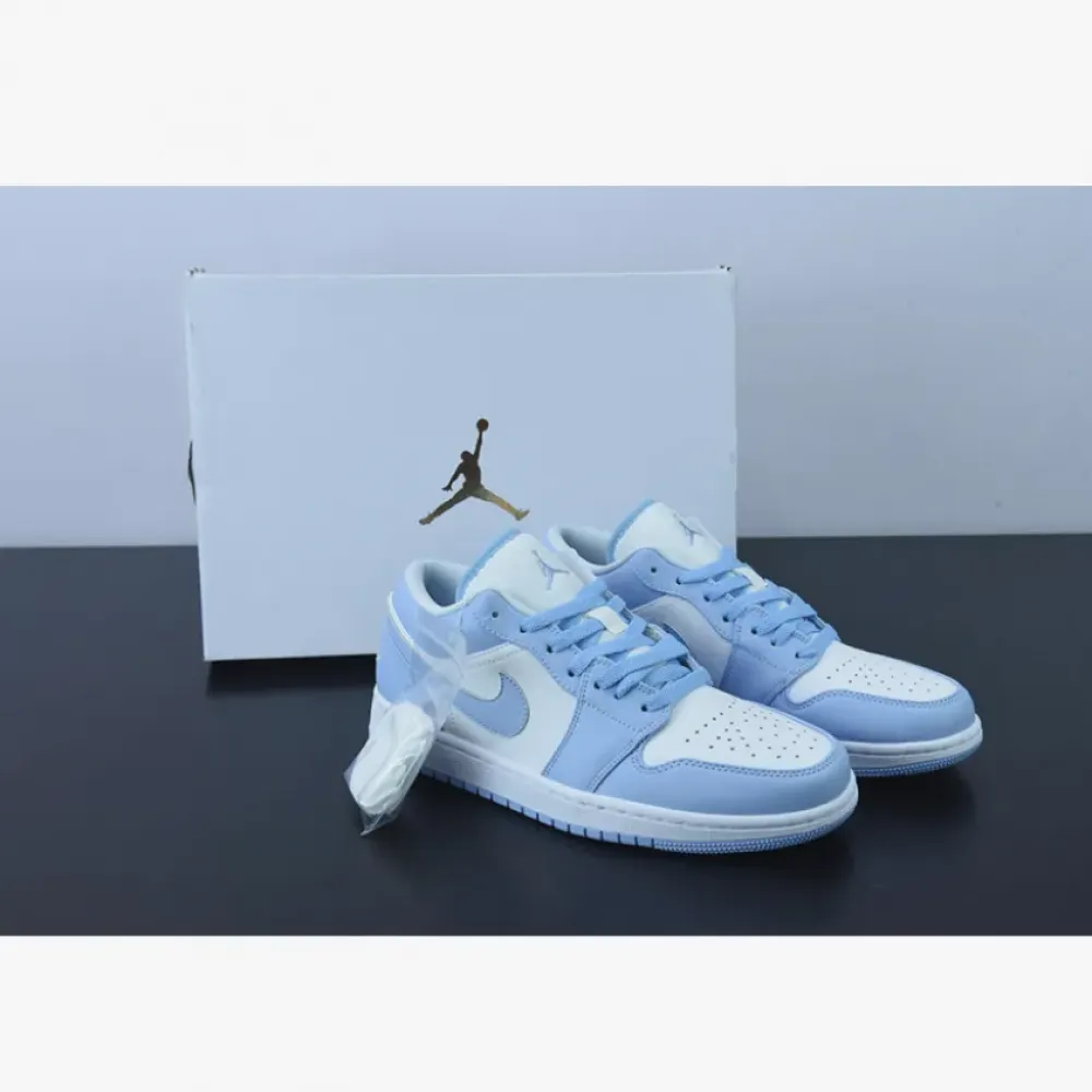 Air Jordan 1 Low “Aluminum”  DC0774-141