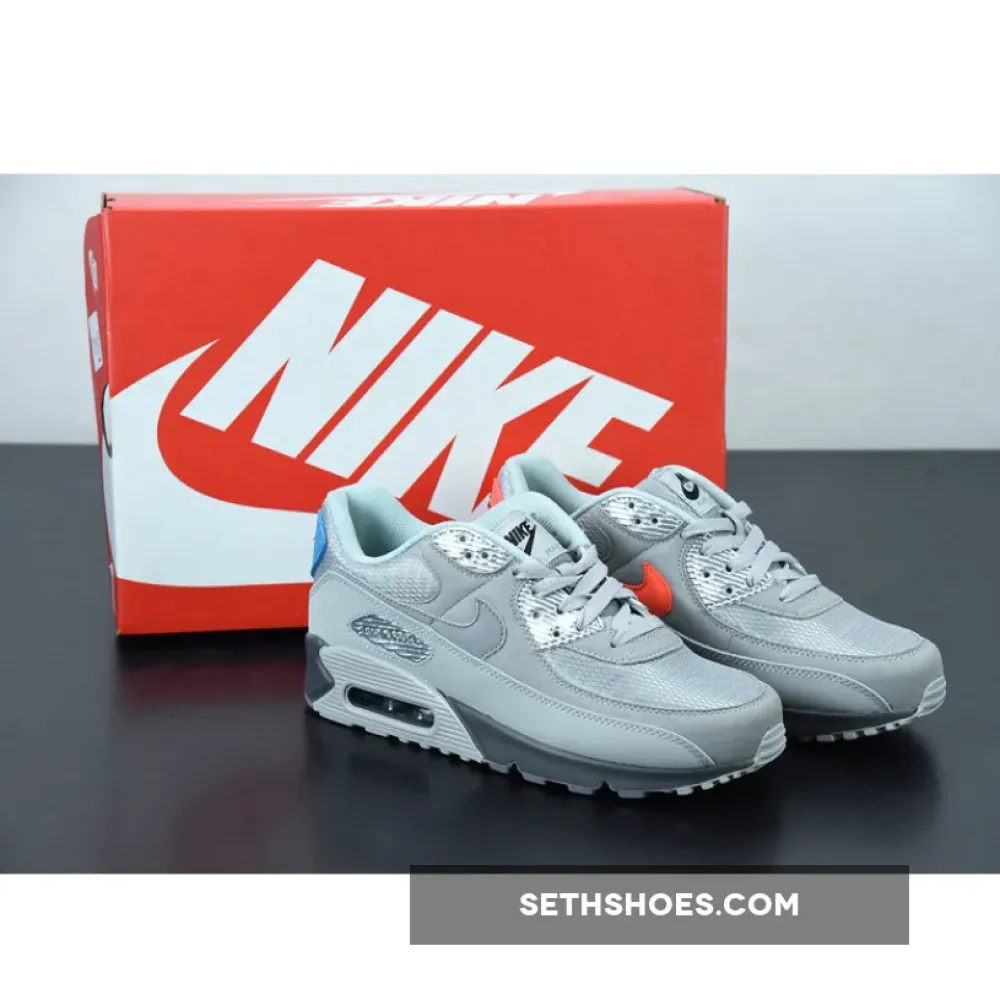 Nike Air Max 90 “Moscow” Smoke Grey/Infrared-Laser Blue DC4466-001