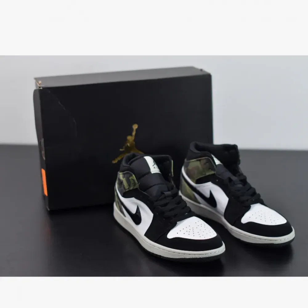Air Jordan 1 Mid ‘Camo Green’  CW5490-001