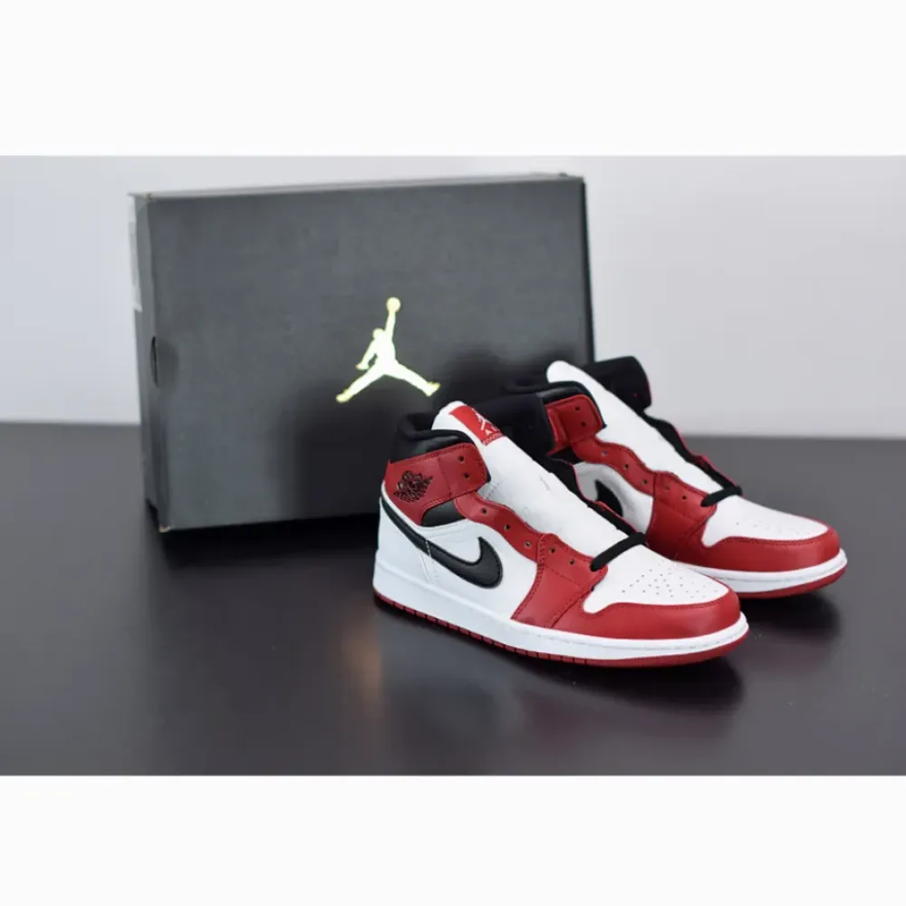 Air Jordan 1 Mid “Chicago” White/Gym Red-Black  554724-173