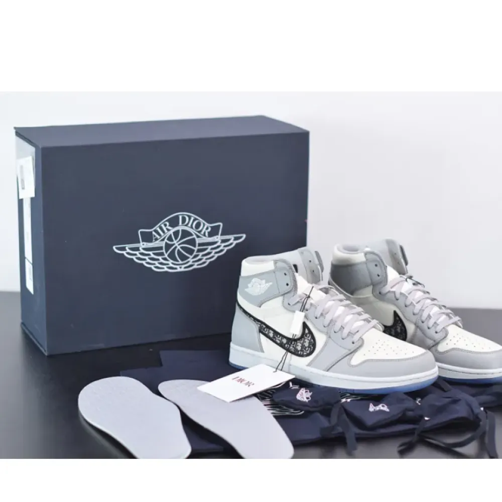 Dior x Air Jordan 1 High Wolf Grey/Sail-Photon Dust-White  CN8607-002