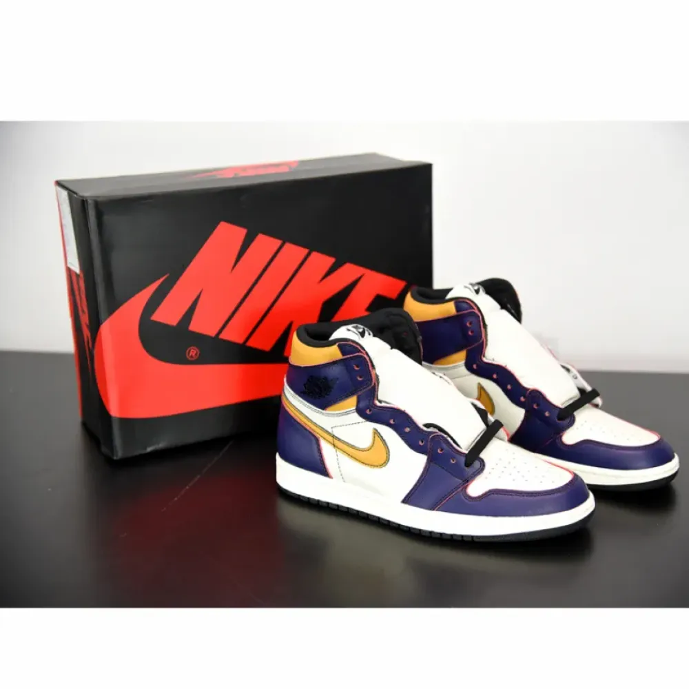 Nike SB x Air Jordan 1 “LA to Chicago” Court Purple/Sail-University Gold-Black CD6578-507