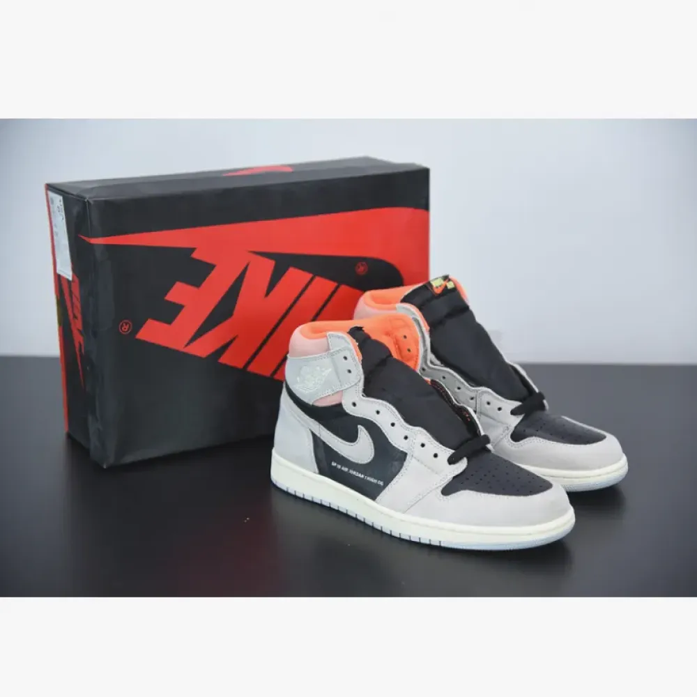 Air Jordan 1 Retro High OG Neutral Grey/Black/Hyper Crimson 555088-018