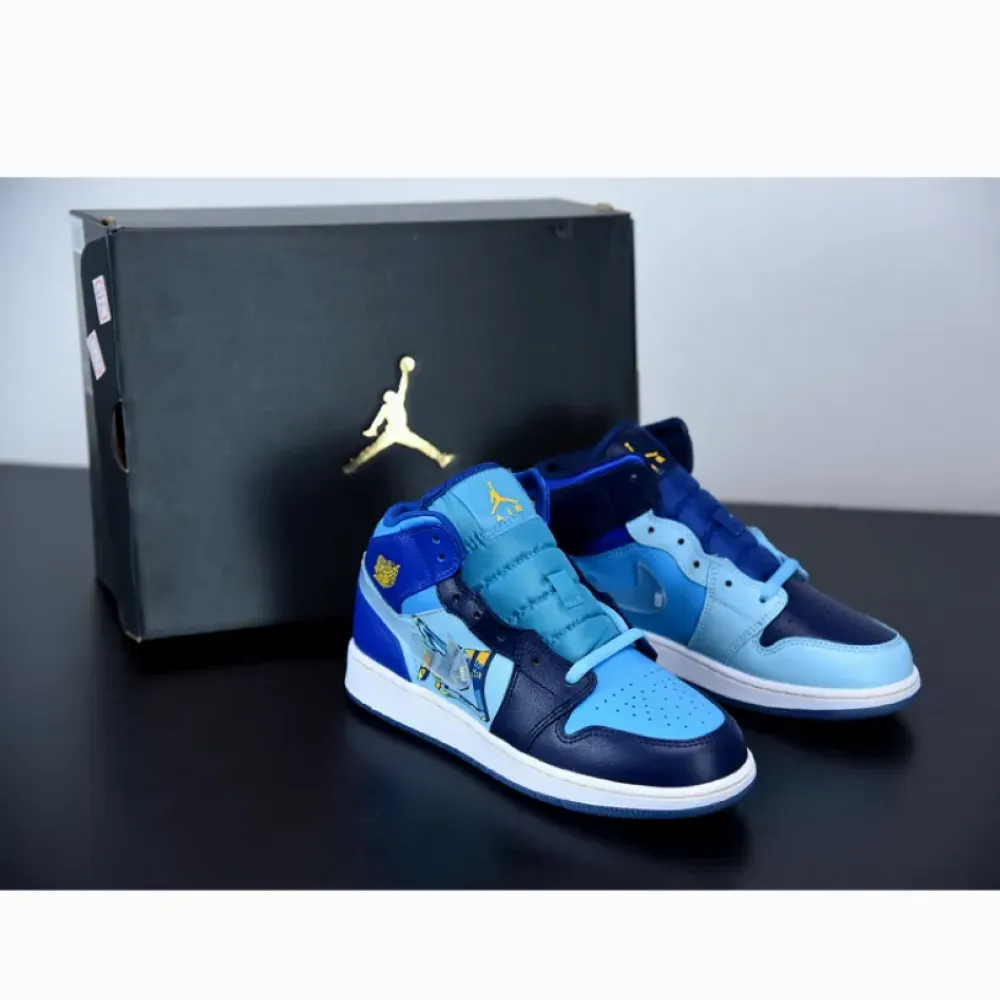 Air Jordan 1 Mid “Fly”  917698-201