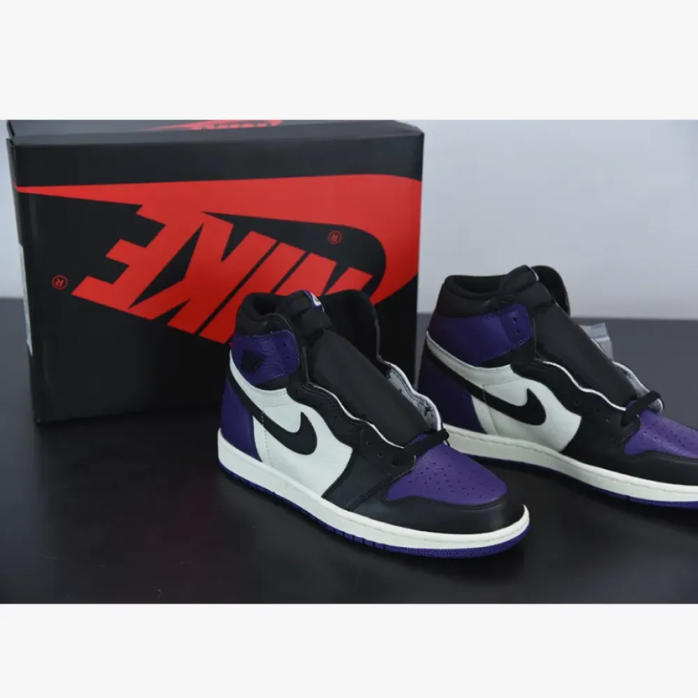 Air Jordan 1 Retro High OG Court Purple/Sail-Black  555088-501