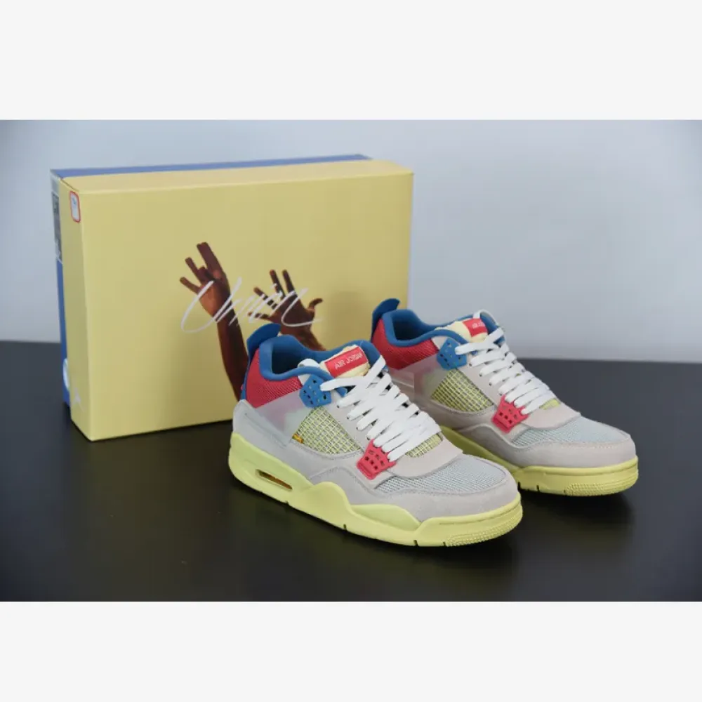 Union x Air Jordan 4 Guava Ice/Light Bone-Blue-Light Fusion Red  DC9533-800