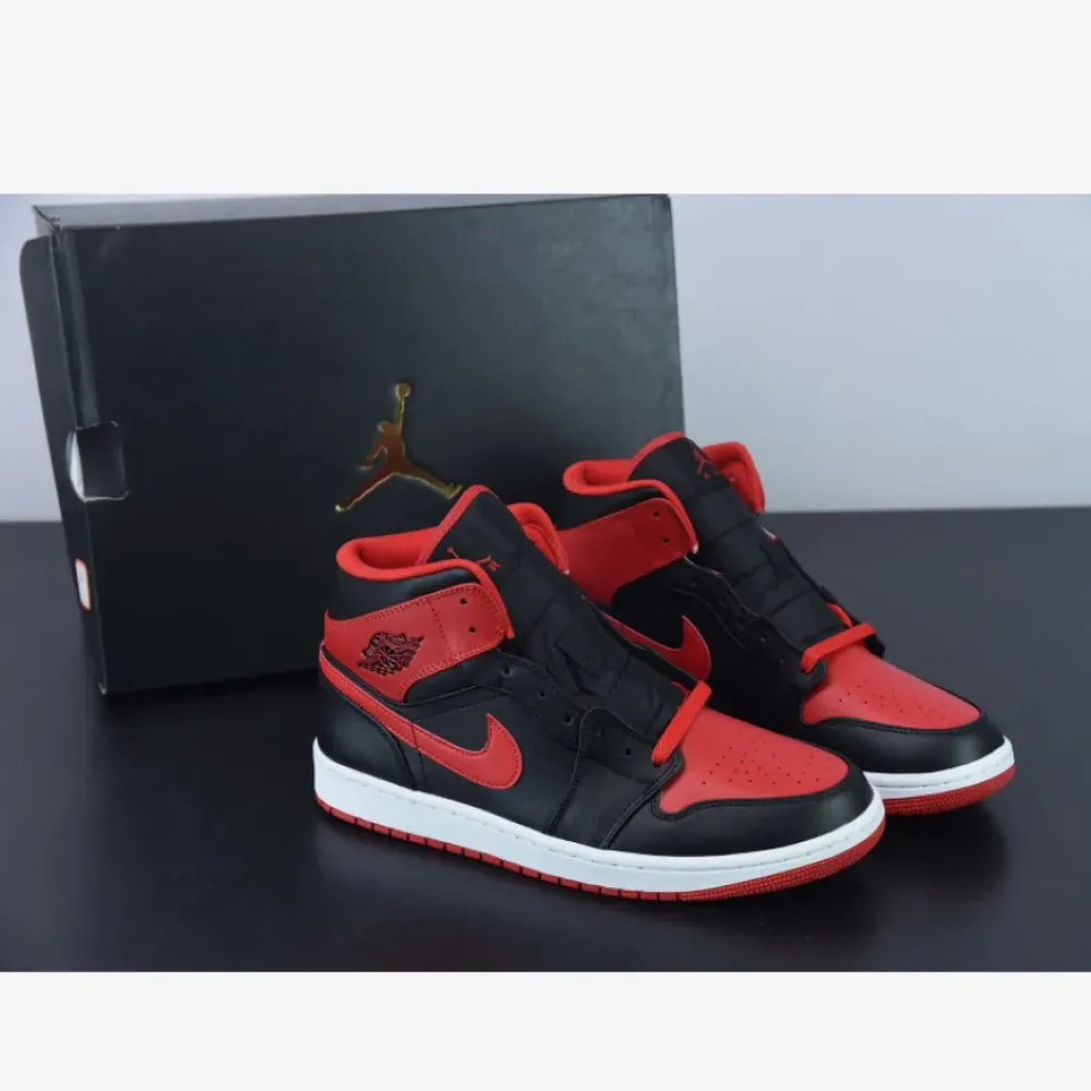 Air Jordan 1 Mid ‘Alternate Bred’ Black/White/Fire Red  DQ8426-060