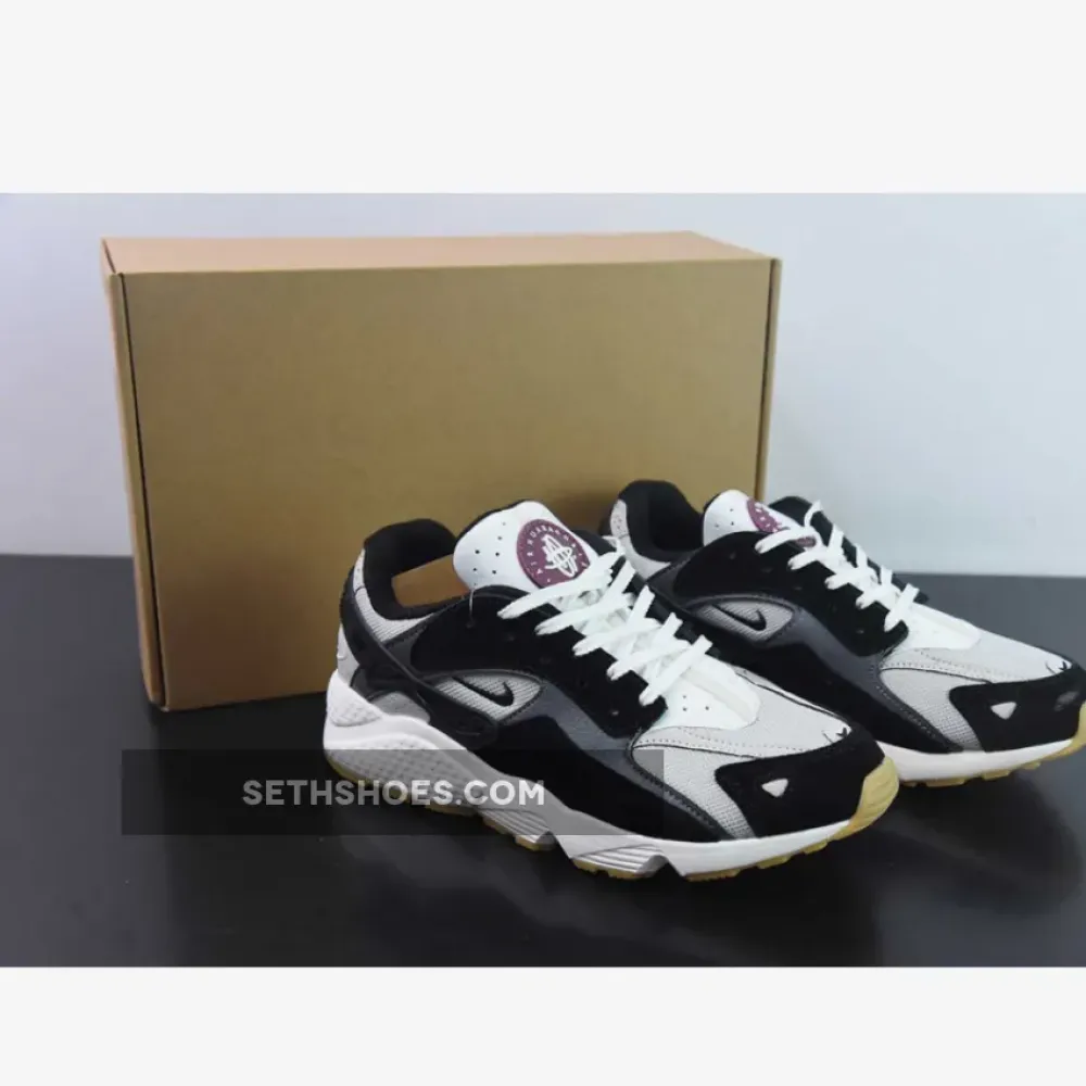 Nike Air Huarache Runner “Light Smoke Grey” FJ0709-001