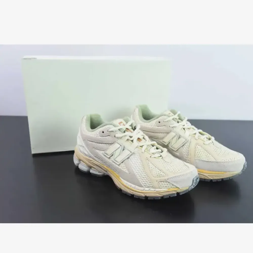 Auralee x New Balance 1906R Bone White M1906RAU