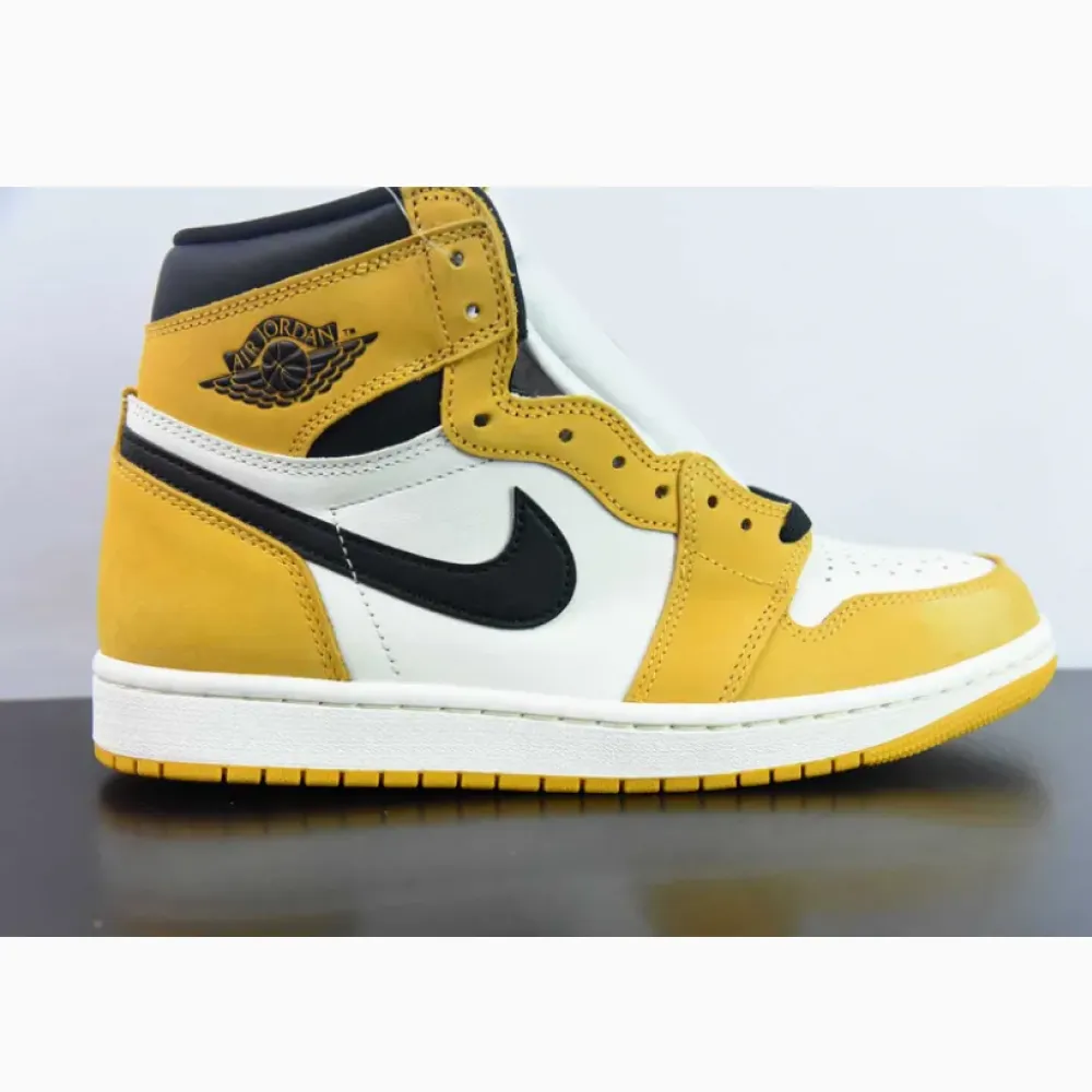 Air Jordan 1 High OG Yellow Ochre/Black-Sail  DZ5485-701
