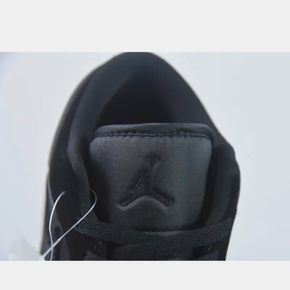 Air Jordan 1 Low Retro Triple Black  553558-025