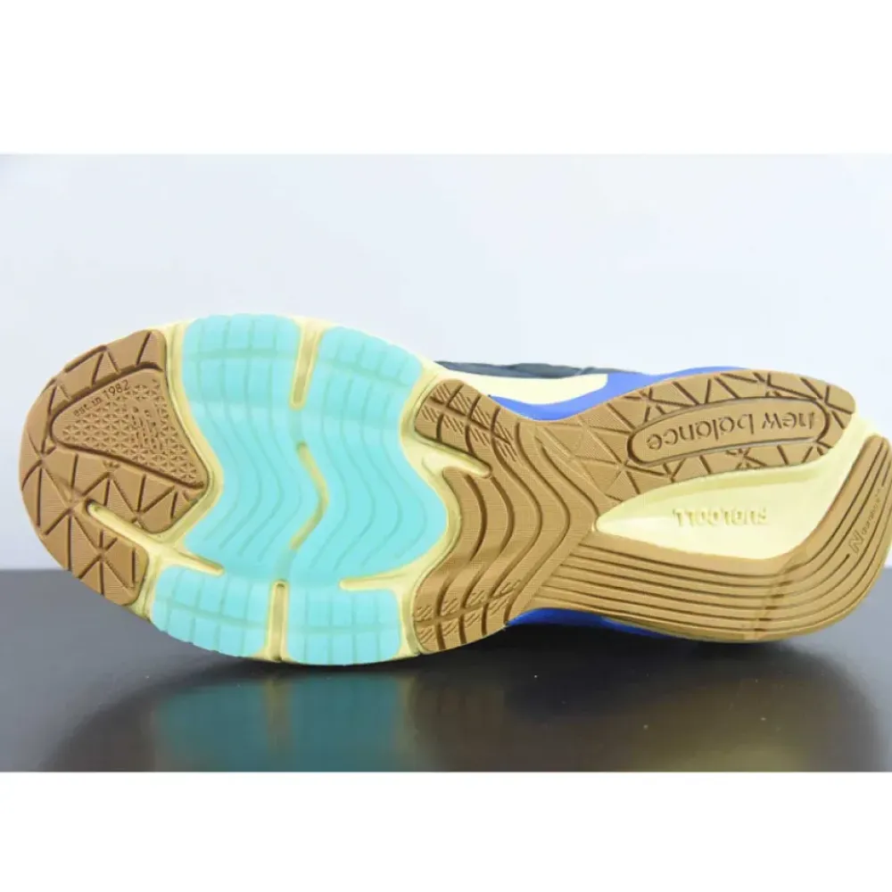 Action Bronson x New Balance 990v6 “Lapis Lazuli”  M990AC6