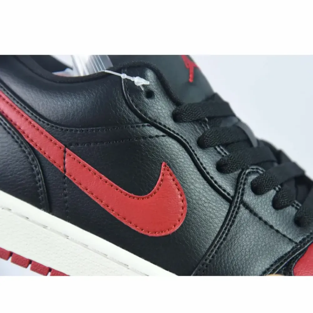 Air Jordan 1 Low Bred Sail  DC0774-061