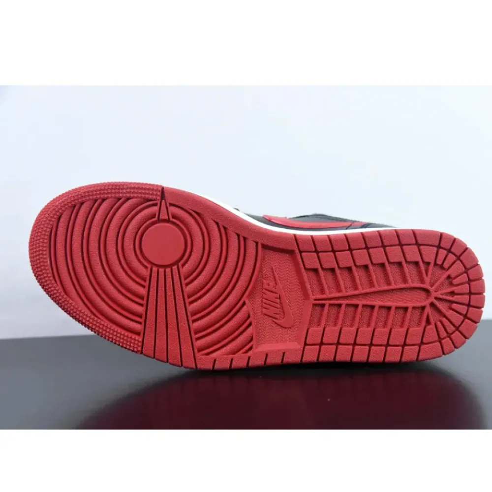 Air Jordan 1 Low Bred Sail  DC0774-061