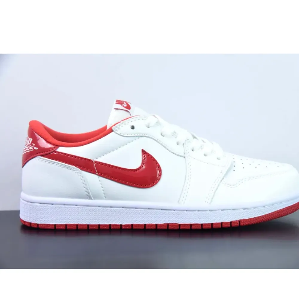 Air Jordan 1 Low OG University Red White  CZ0790-161