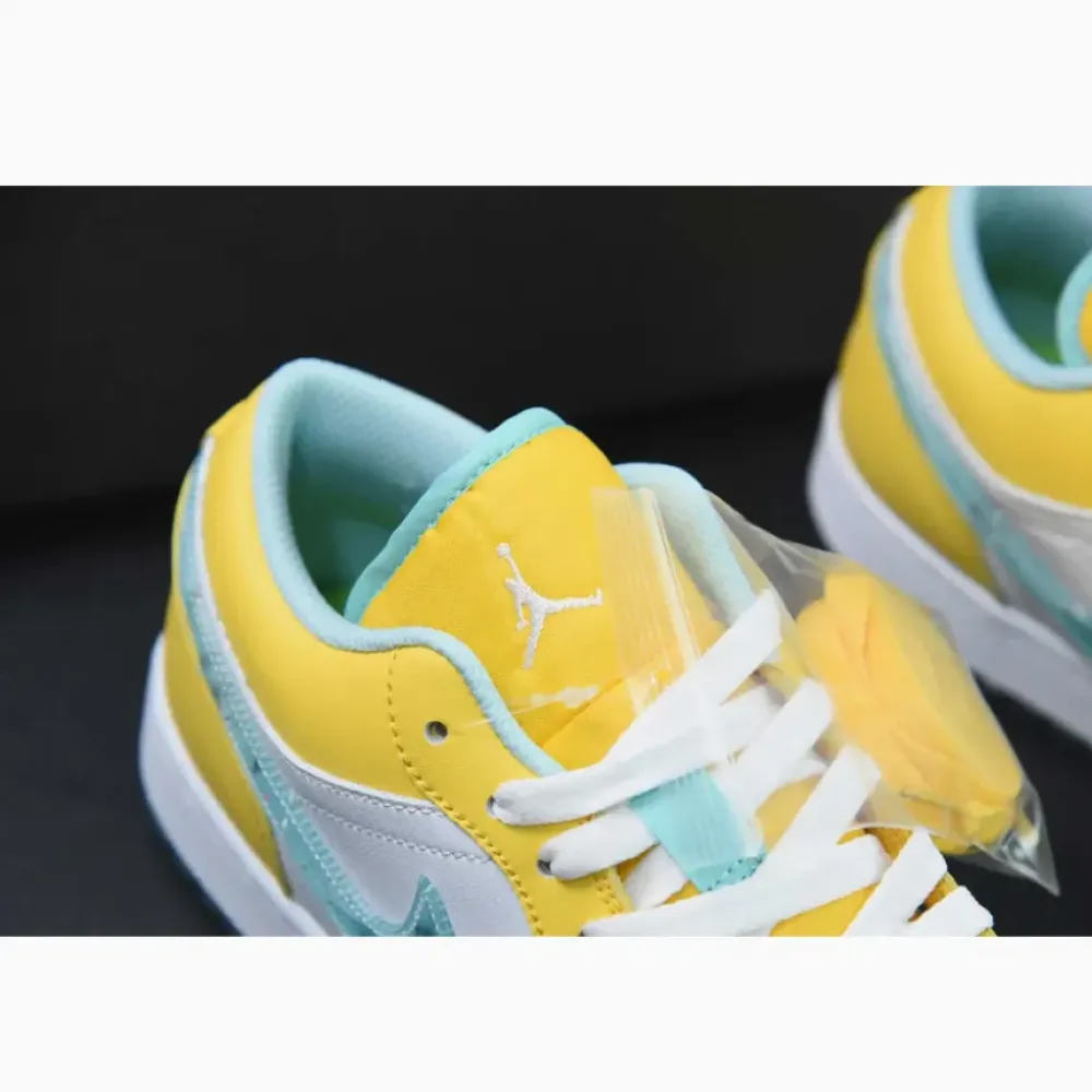 Air Jordan 1 Low Citron Pulse/Glacier Ice  DX4375-800