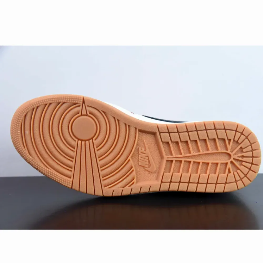 Air Jordan 1 Low OG “Howard University” PE