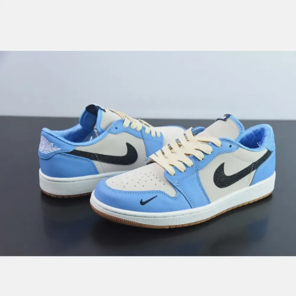 Air Jordan 1 Low OG “UNC” PE White Blue