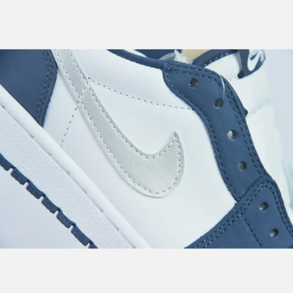 Nike SB Air Jordan 1 Low Midnight Navy/White  CJ7891-400