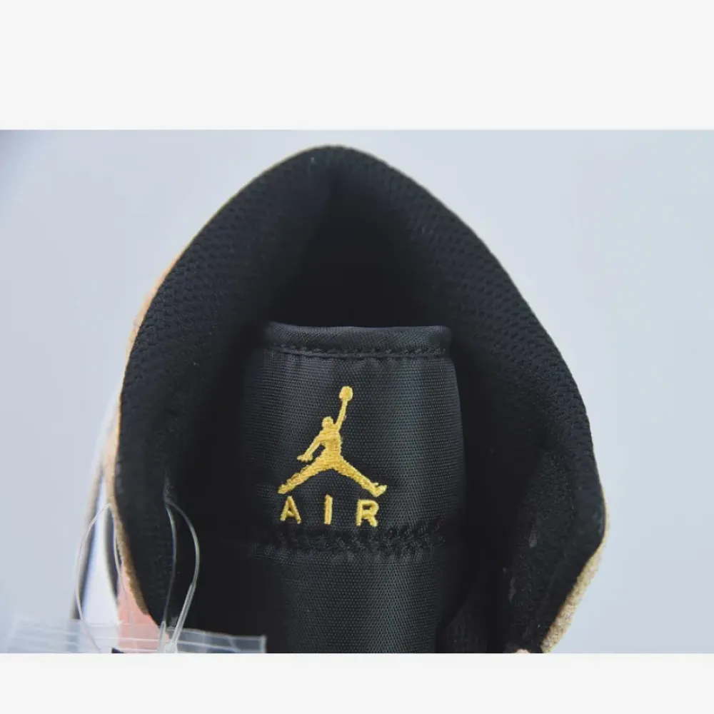 Air Jordan 1 Mid “Flight Club” Magic Ember/Sundial-White-Black  DX4332-800