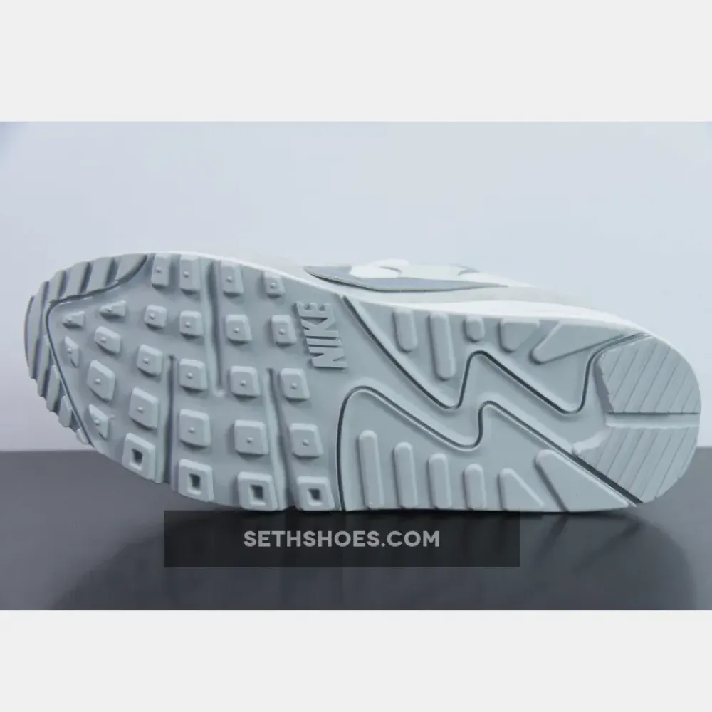 Nike Air Max 90 Futura Summit White Pure Platinum  DM9922-103