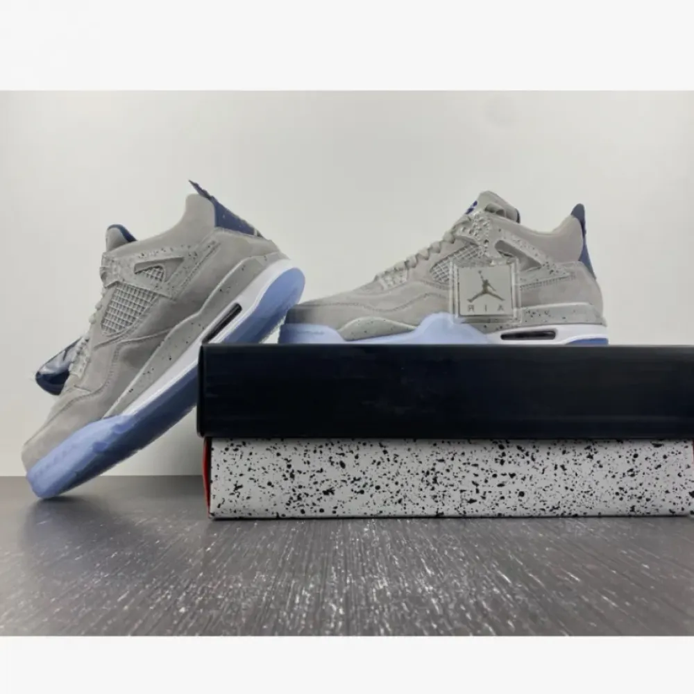 Air Jordan 4 Retro Georgetown PE Light Grey