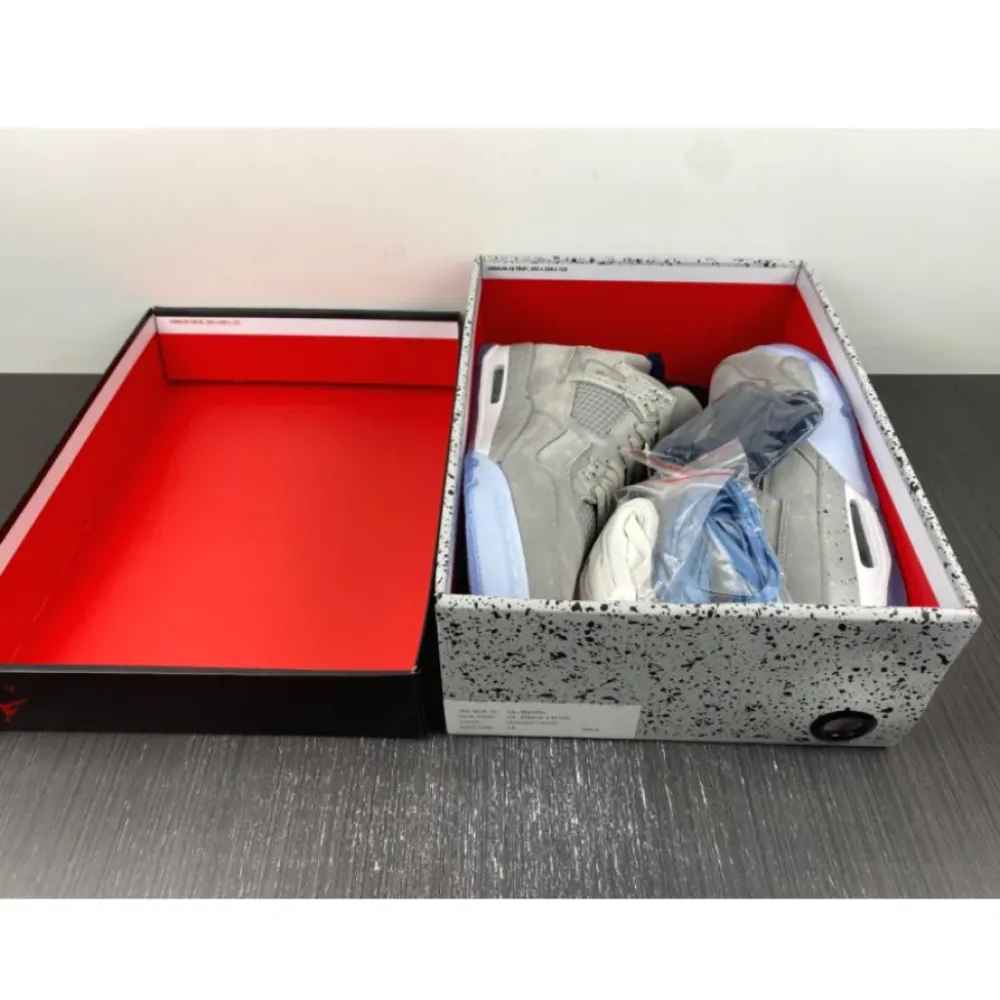 Air Jordan 4 Retro Georgetown PE Light Grey