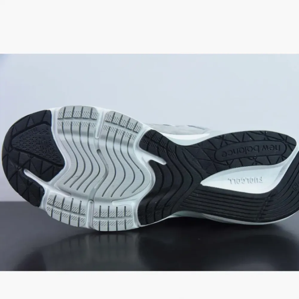 New Balance 990v6 Grey  M990GL6