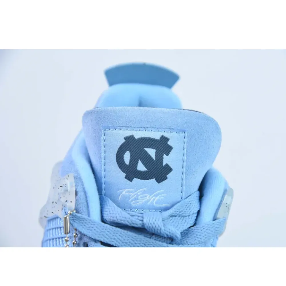 Air Jordan 4 “UNC” PE