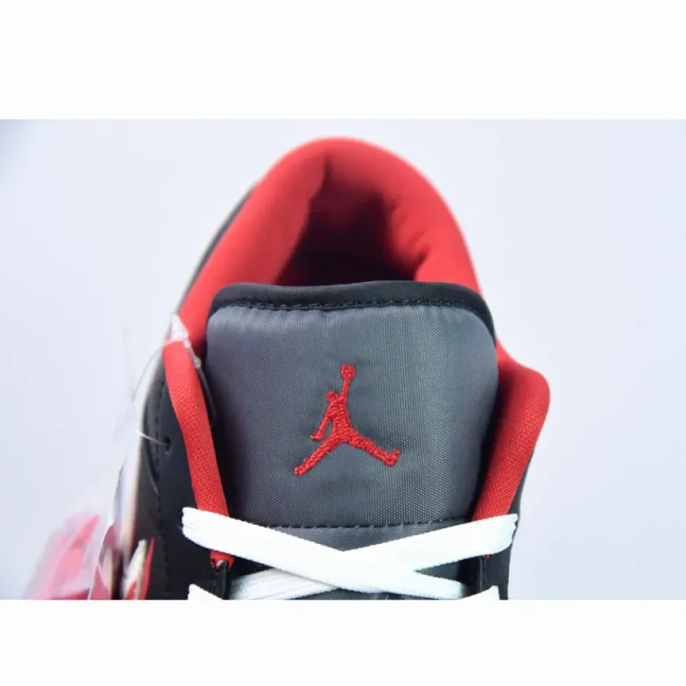 Air Jordan 1 Low “Just Skate”  FJ7073-010