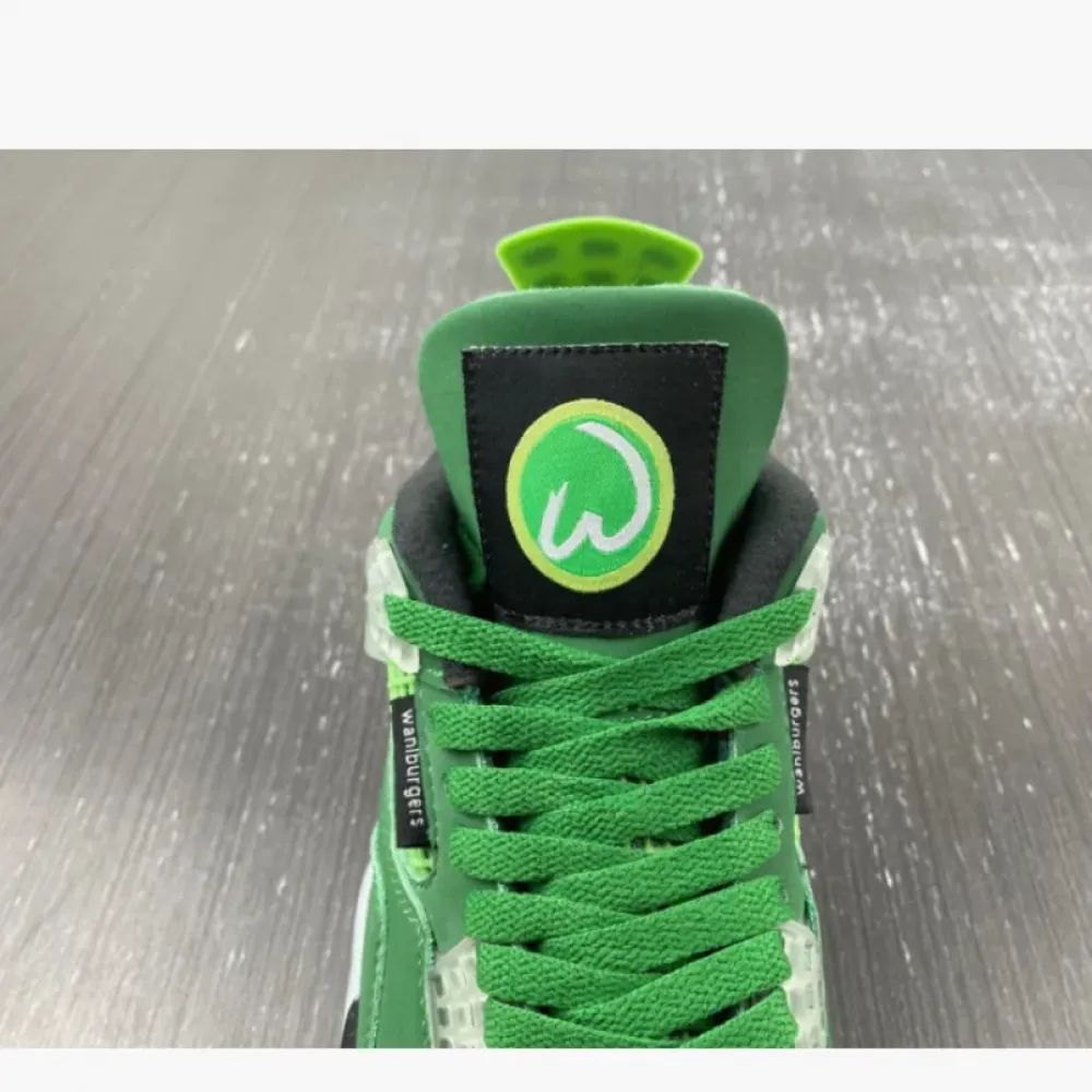 Air Jordan 4 “Wahlburgers” PE