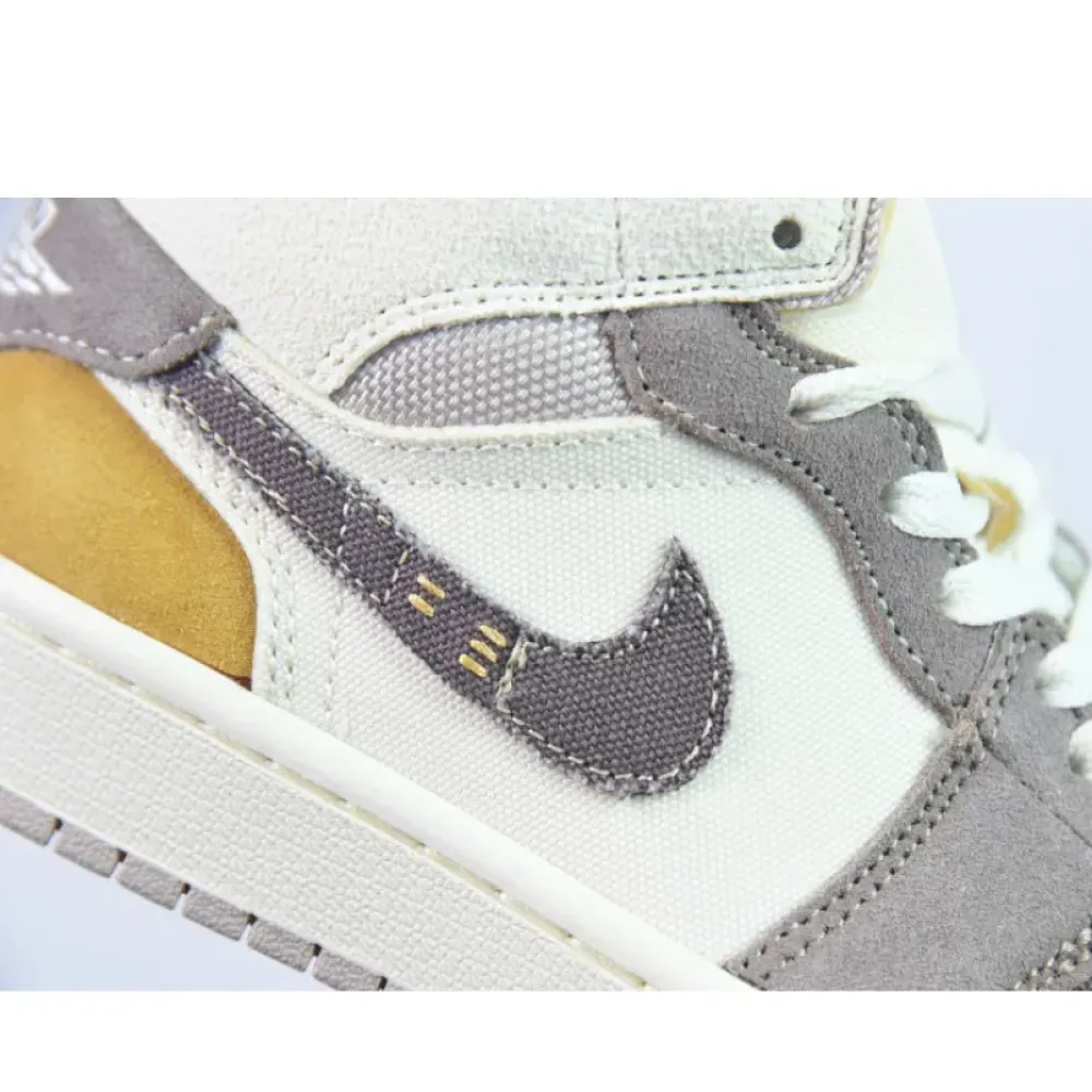 Air Jordan 1 Mid Sail/Taupe Haze/Fossil Stone  DM9652-102