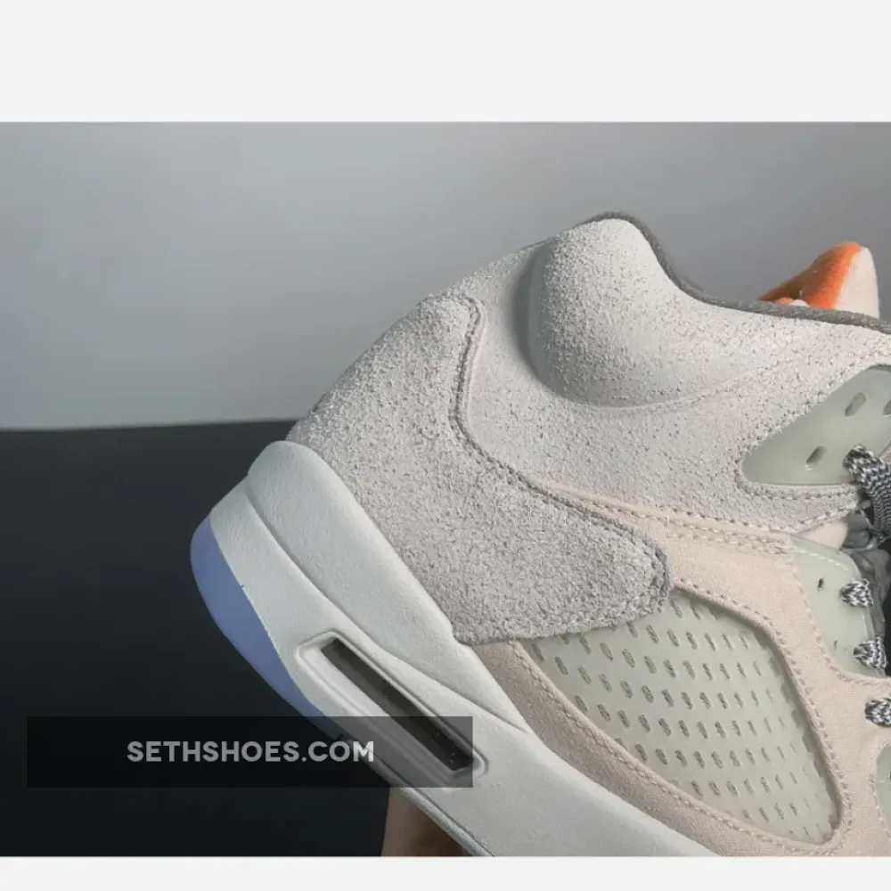 Air Jordan 5 Retro SE “Craft” Light Orewood Brown/Safety Orange  FD9222-180