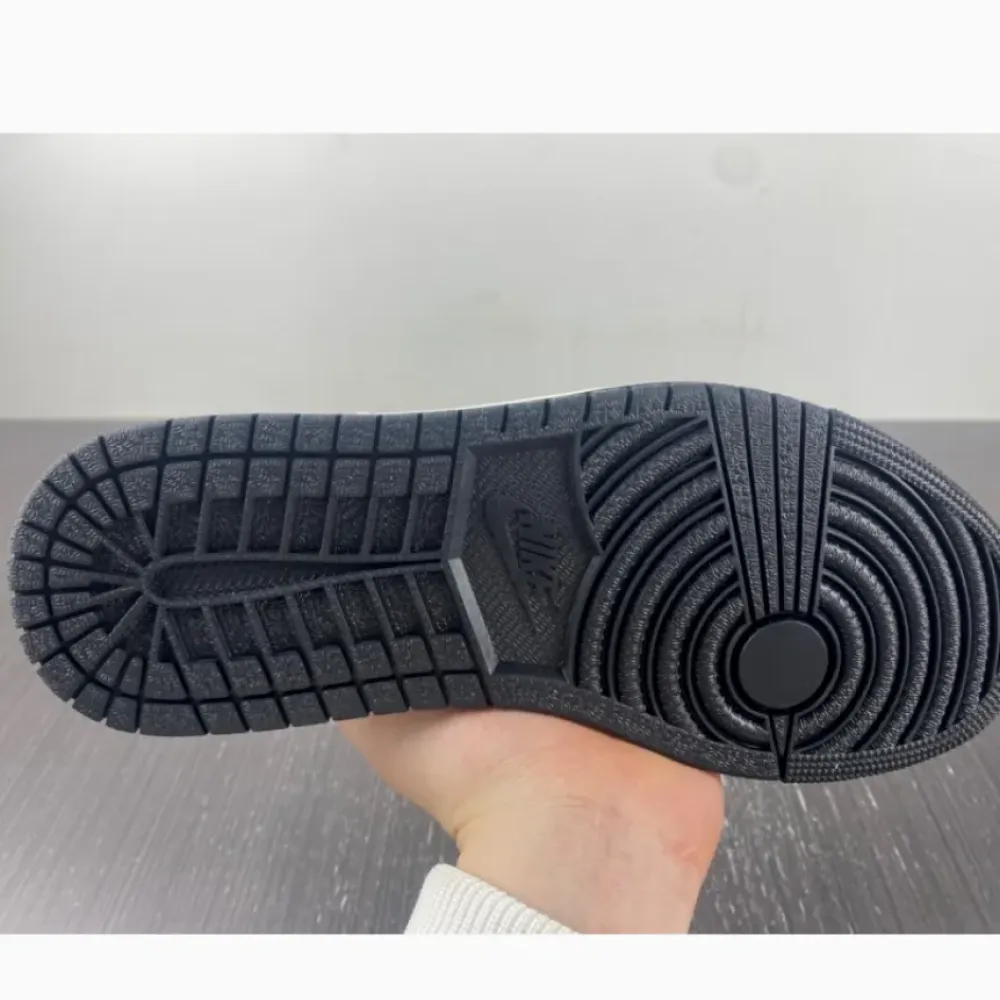 Air Jordan 1 High OG “Skyline” Vivid Orange/Black-Iced Lilac-True Blue-Sail DX0054-805