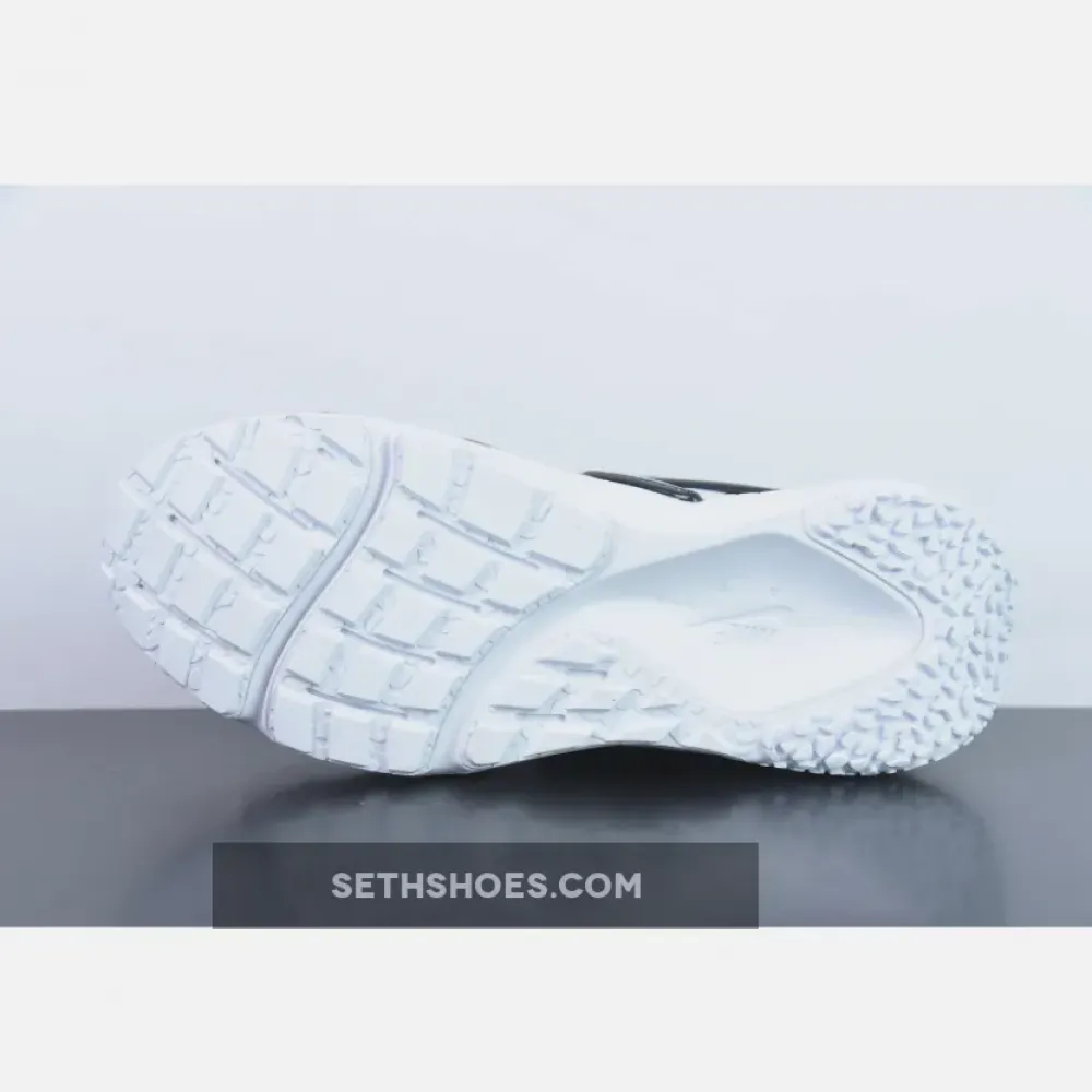 Nike Air Huarache Craft Black/White  DQ8031-001