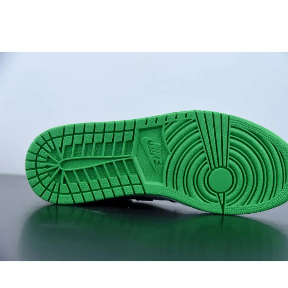 Air Jordan 1 High OG Black/Lucky Green-White  DZ5485-031