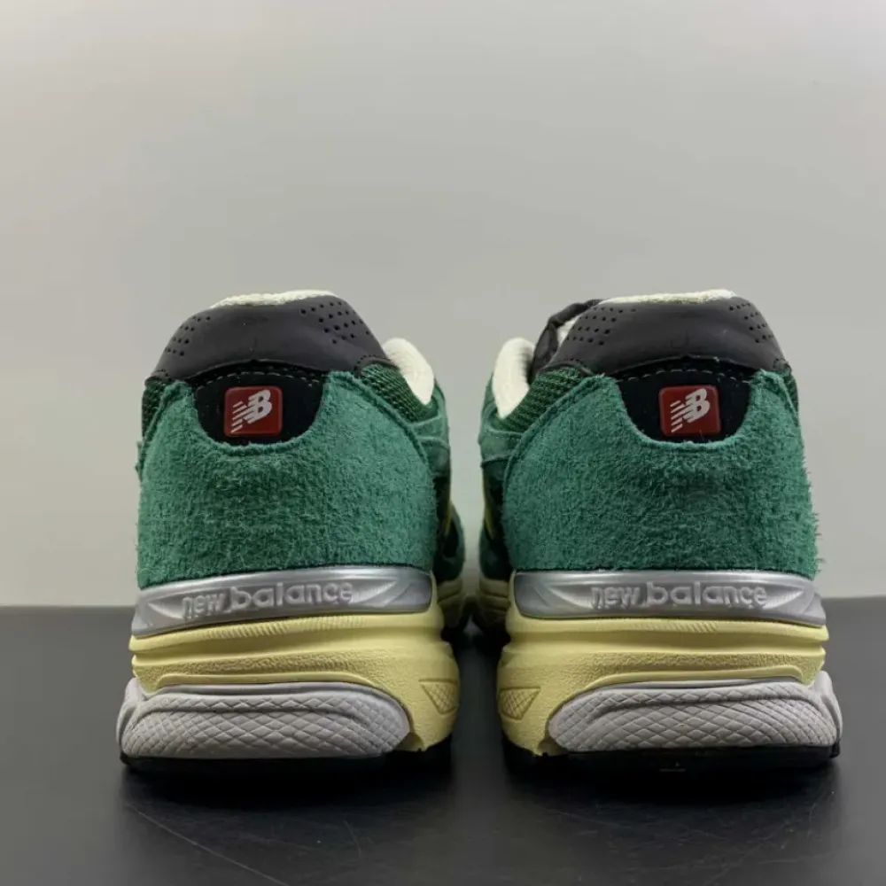 New Balance 990v3 Made in USA Green Yellow  M990GG3