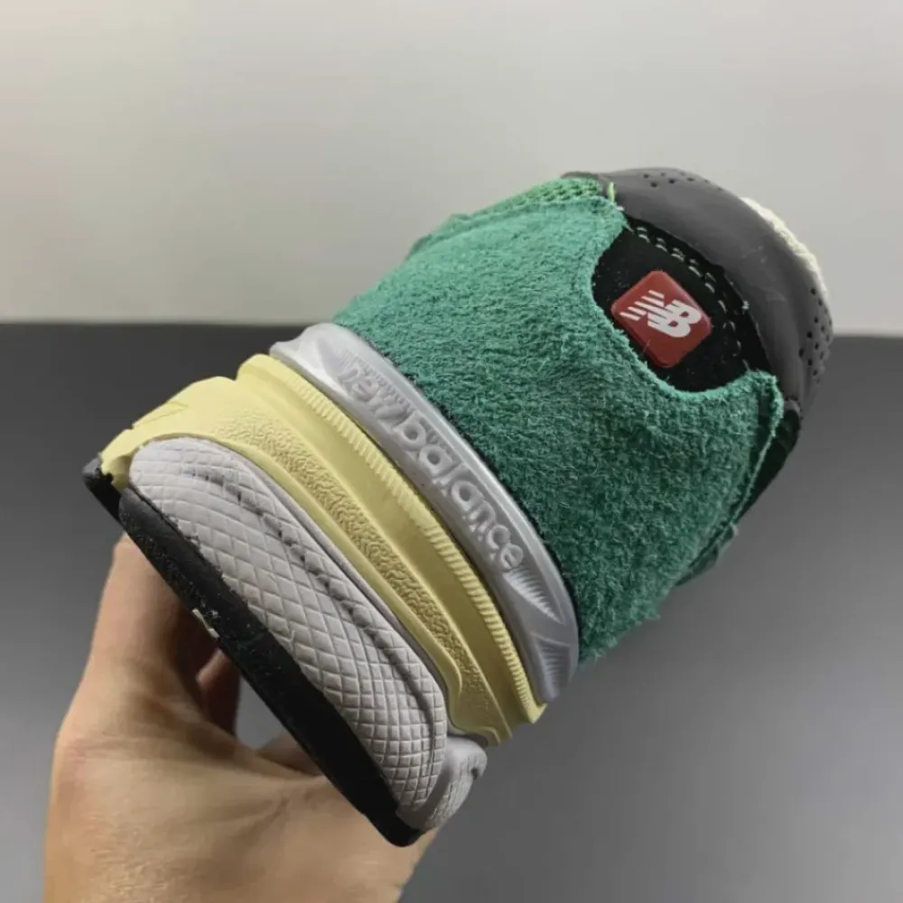 New Balance 990v3 Made in USA Green Yellow  M990GG3