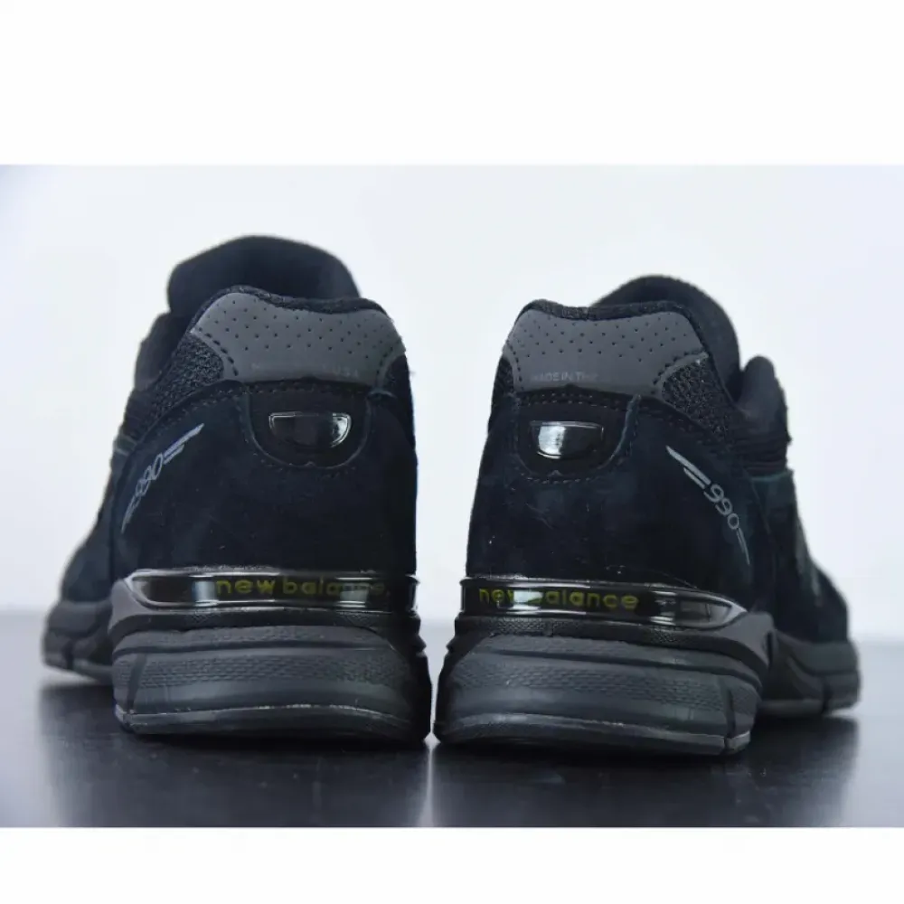 New Balance  “Triple Black” M990BB4