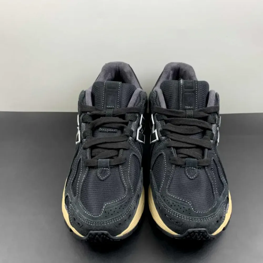 New Balance 1906R Black Taupe  M1906RK