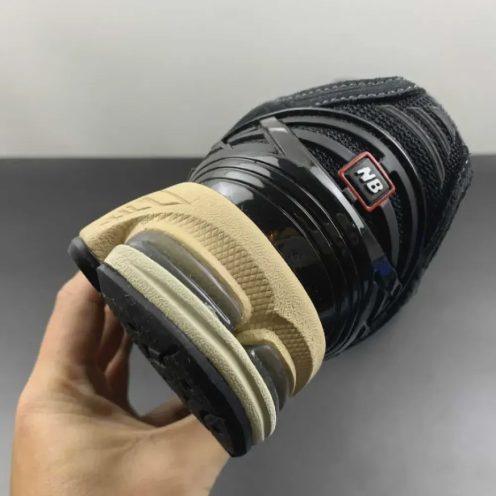 New Balance 1906R Black Taupe  M1906RK